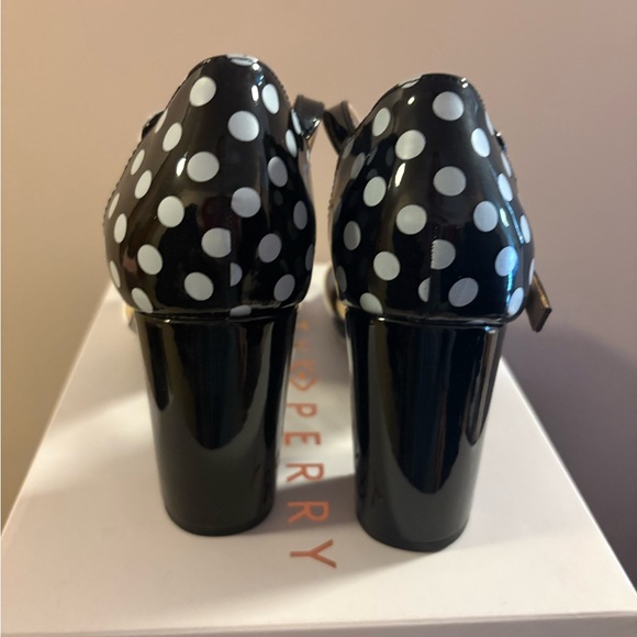 New! Katy Perry The Liz Patent Polka Dot Sandal. - Picture 3 of 4